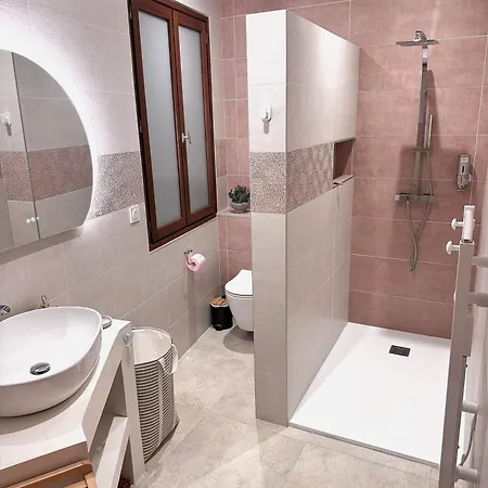 De Standing A La Avec Exterieur Tatil Evi Banyuls-sur-Mer